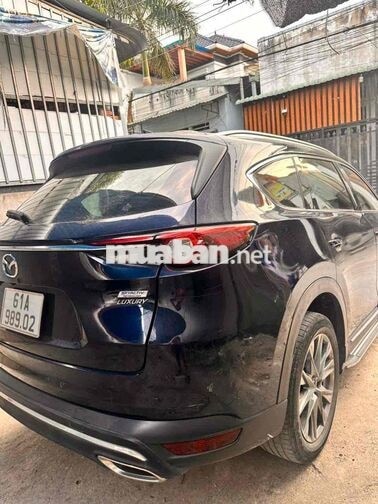 Mazda CX-8 Luxury Xanh
