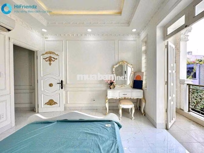 STUDIO TÁCH BẾP FULL NỘI THẤT TRỐNG SẴN Ở LIỀN NGAY ĐẦM SEN