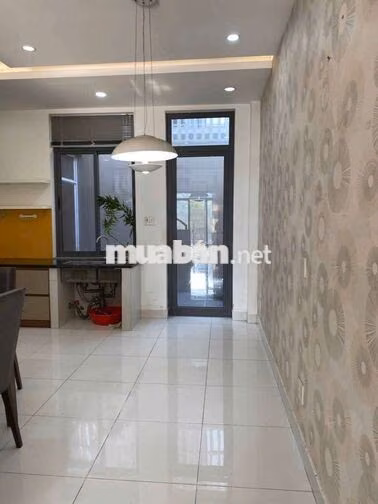 Nhà Phố 3 tầng 5 phòng ngủ 6 tolet sổ hồng chính chủ
