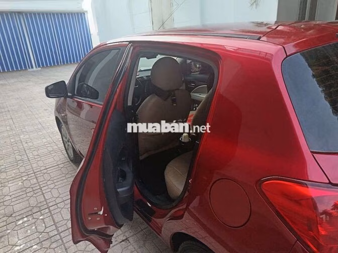 Mitsubishi Mirage 2015 Tự động CVT Đỏ
