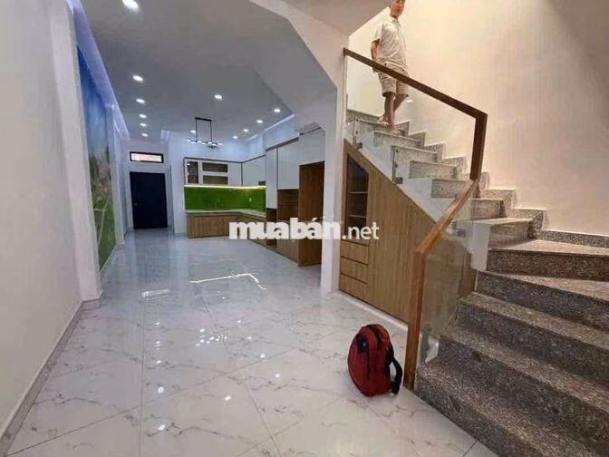 SIÊU PHẨM NHÀ MỚI XÂY KHU TÊN LỬA 新建房屋