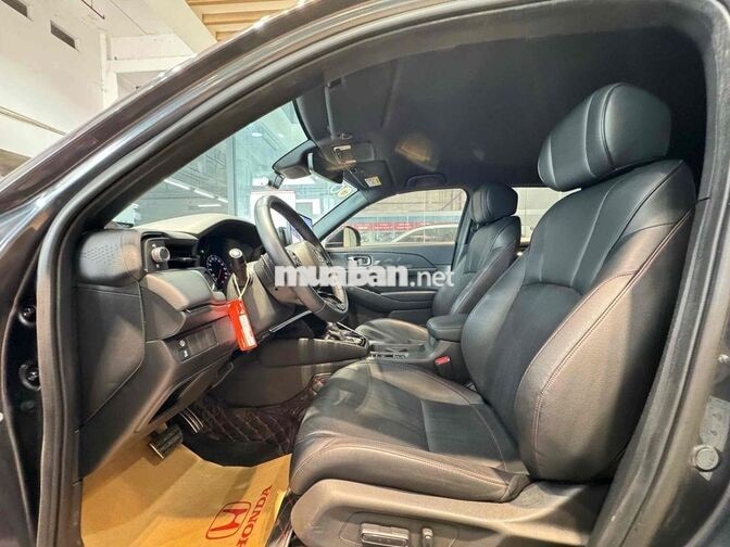 Honda HRV Rs Xám 22.000 Km Nhập Thái