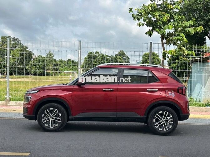 Hyundai Venue 2024 1.0 Turbo Đặc biệt Đỏ 6.000 km