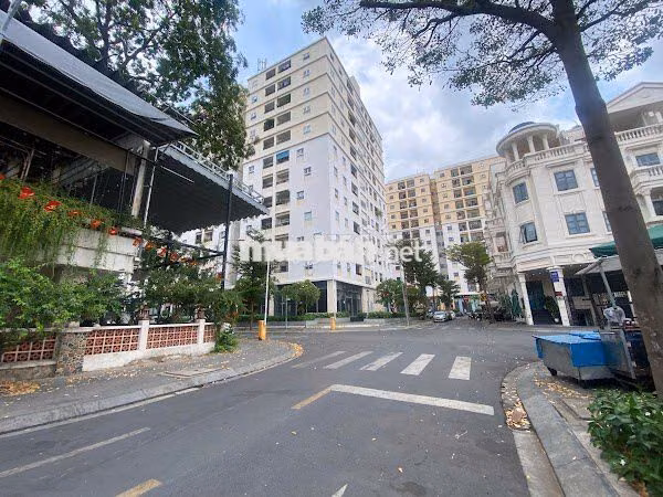 Cho thuê nhà 2 mặt tiền trước - sau số đường Phan Văn Trị