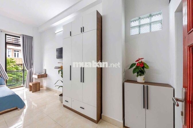 PHÒNG STUDIO ĐẸP - FULL NỘI THẤT BAN CÔNG