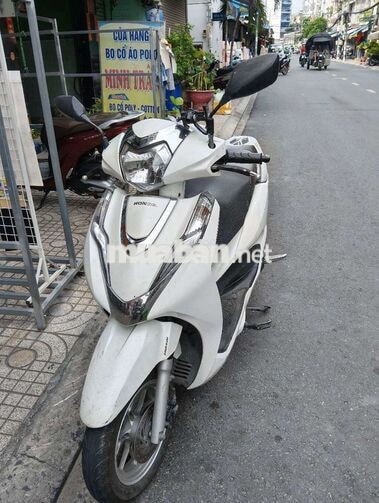 Honda Lead 4v 2024 Trắng