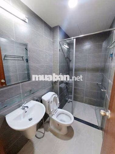 Bán căn hộ Green River Dt65m2/ 2PN 2WC giá 2tỷ790 view sông quận 8 