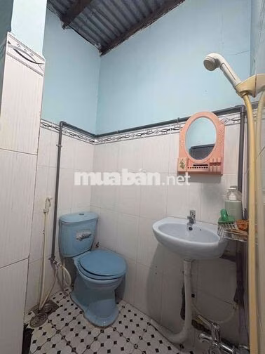 nhà nguyên căn phù hợp gia đình ở hẻm cụt