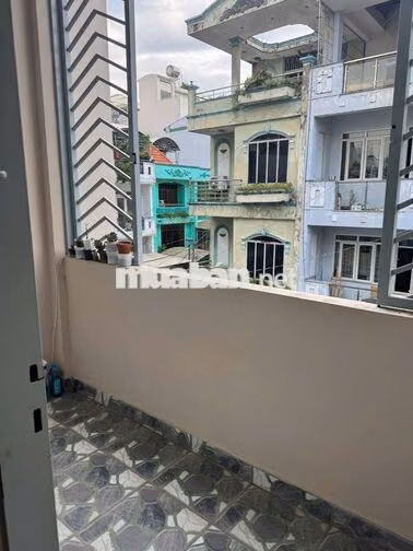 CHO THUÊ MẶT BẰNG & 4 PHÒNG – SÁT SÂN BAY
