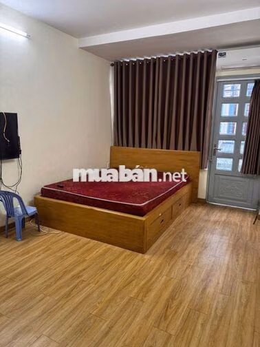 CHO THUÊ MẶT BẰNG & 4 PHÒNG – SÁT SÂN BAY