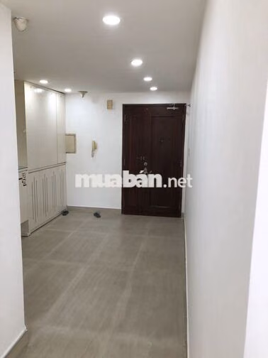 CHO THUÊ CĂN HỘ HÙNG VƯƠNG PLAZA QUẬN 5  – (130M2 (3PN 2WC) - 20TR/TH