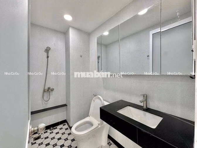Căn hộ 1PN Full Nội Thất, Gần Q1, Cầu Công Lý Di Chuyển Sân Bay Tiện