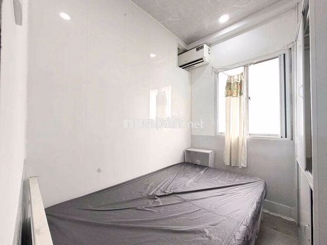 Giá Cực Tốt!! 2PN 50m2 Thang Máy_5ng4xe_Mặt Tiền Hai Bà Trưng Quận 1