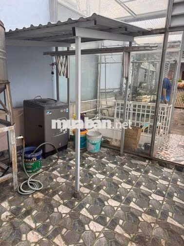 CHO THUÊ MẶT BẰNG & 4 PHÒNG – SÁT SÂN BAY