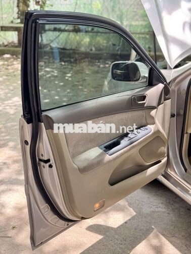 Toyota Camry 2003 Vàng cát Nỉ 5 chỗ