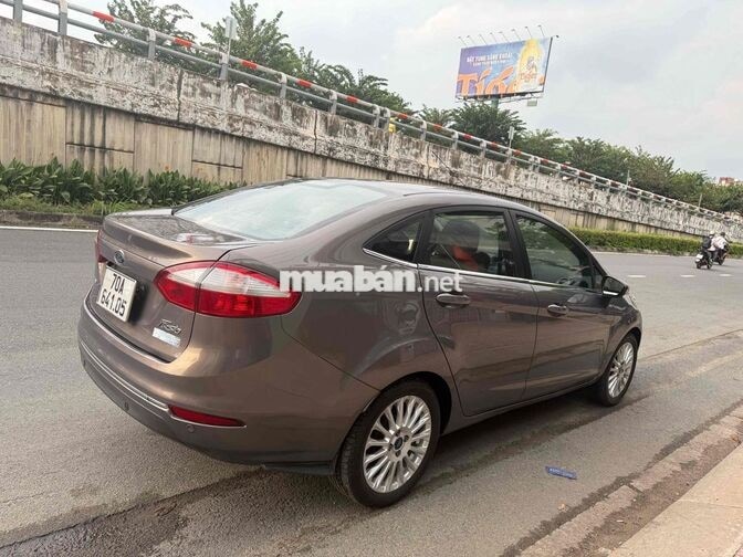 Ford Fiesta Titanium 2017 Tự động Xám