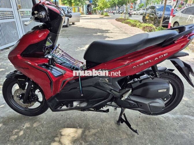 Honda Air Blade 125 Đỏ đen