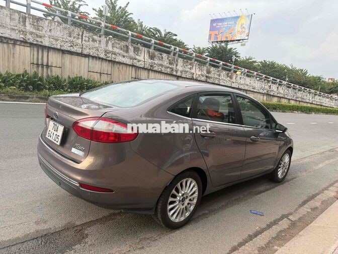 Ford Fiesta Titanium 2017 Tự động Xám