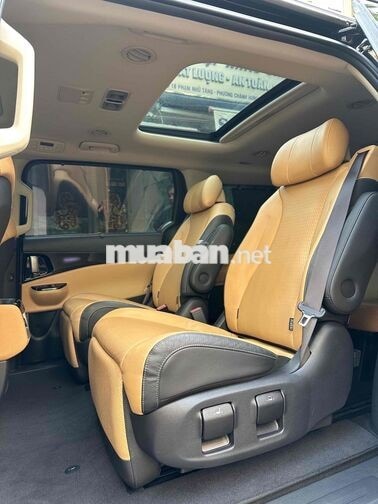 Kia Carnival 2021 Dầu 10 vạn km mới 99% zin 100%