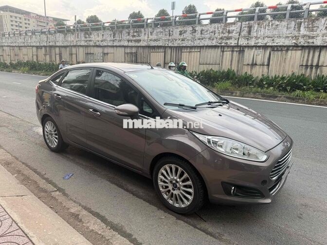 Ford Fiesta Titanium 2017 Tự động Xám