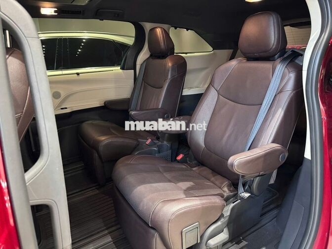 Toyota Sienna 2021 2.5 Premium Hybrid AWD Đỏ ruby