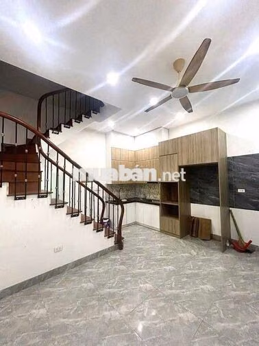 Chính chủ cho thuê gấp nhà 4T, 3N 3wc, Trung Phụng-Khâm Thiên, full đồ