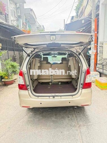Toyota Innova 2014 Tự động Vàng cát