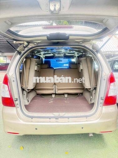 Toyota Innova 2014 Tự động Vàng cát