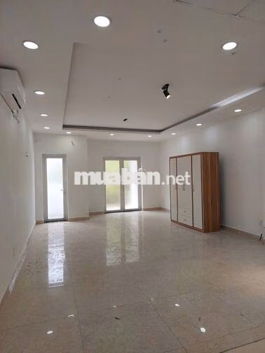 Cho thuê nguyên căn MTKD cityland Trần Thị Nghỉ P.7 giá 37tr/tháng 