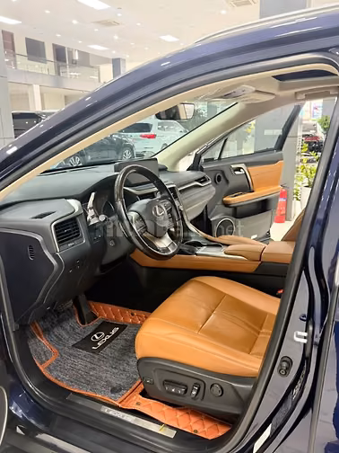 Bán Lexus RX300 sản xuất 2021. Xe đi ít cực đẹp.