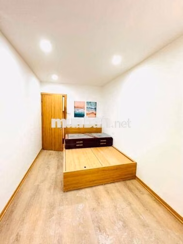 TẬP THỂ GIẢI PHÓNG - 3 NGỦ RIÊNG BIỆT, 2WC, LÔ GÓC, FULL NỘI THẤT