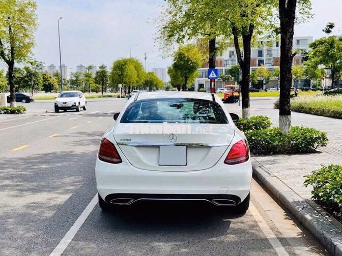 Mercedes-Benz C250 Exclusive 2017 Trắng