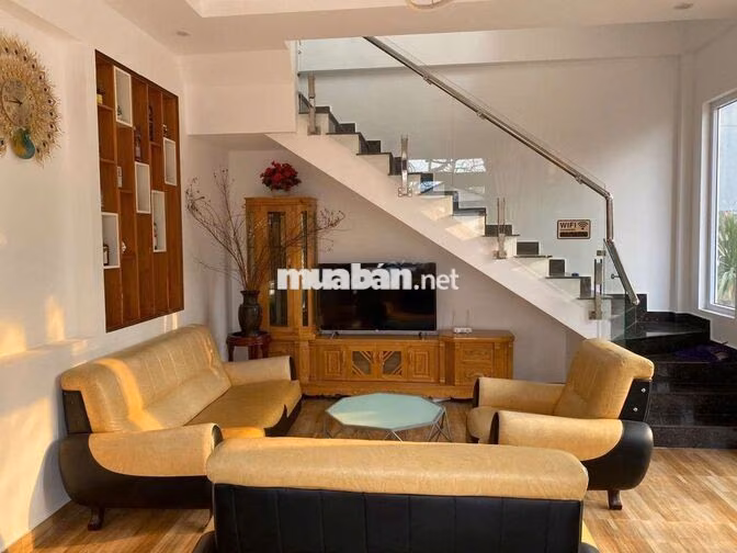 Cho thuê biệt thự 450 m2 chỉ 30 triệu cách chợ Đà Lạt 1.5km