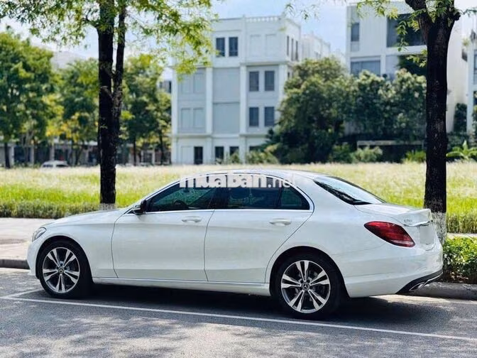 Mercedes-Benz C250 Exclusive 2017 Trắng