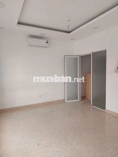 Cho thuê nguyên căn MTKD cityland Trần Thị Nghỉ P.7 giá 37tr/tháng 