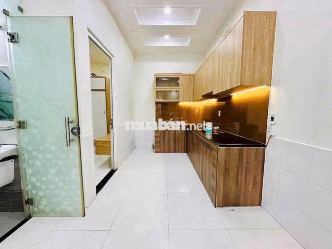 Cho Thuê Nhà Mới Sạch Sẻ DT 130m2 1Trệt 1Lầu 3Pn 2Wc Hẻm Xe Tải