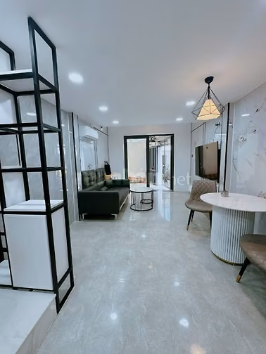 Nhà mới Trần Quang Khải, sát Hoàng Sa, 38m², 2PN, 6,1 tỷ