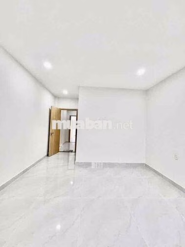 Cho Thuê Nhà Mới 100% DT 250m2 1Trệt 1Lửng 3Lầu 4Pn 5Wc Sân Thượng