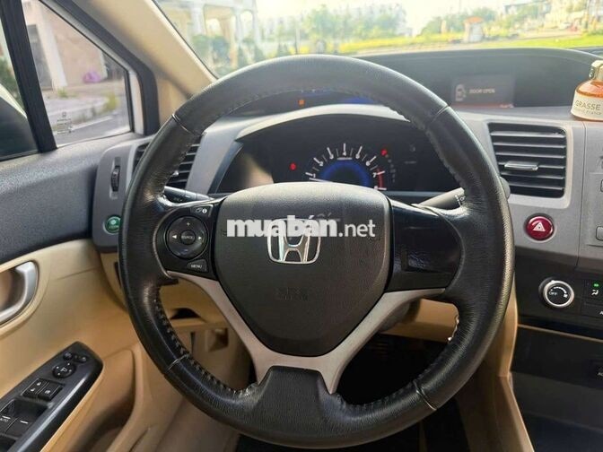 Honda Civic 1.8 Tự động 2014 Trắng