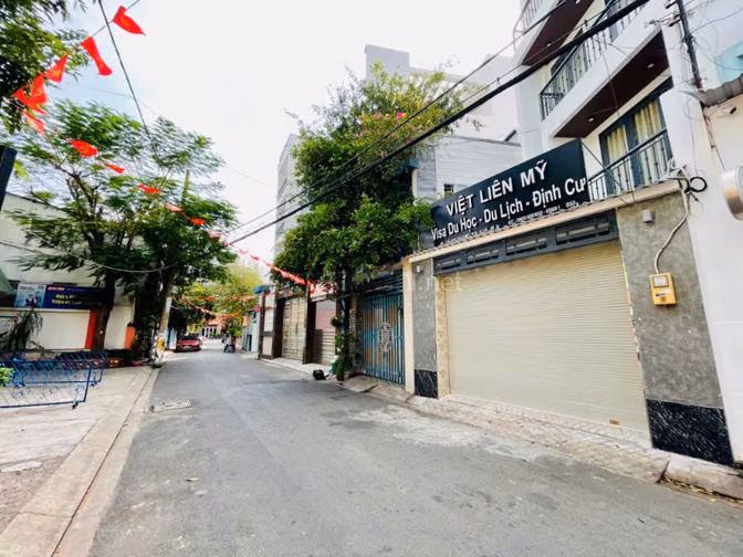 BÁN NHÀ 25/4 TÁI THIẾT 5X18 NGAY UB P. BẢY HIỀN LÝ THƯỜNG KIỆT 13,8TỶ