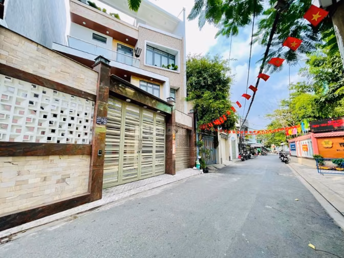 BÁN NHÀ 25/4 TÁI THIẾT 5X18 NGAY UB P. BẢY HIỀN LÝ THƯỜNG KIỆT 13,8TỶ
