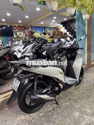 SH 125i 4Val 2020 Xám Xi Măng BSTP Bao Sang Tên