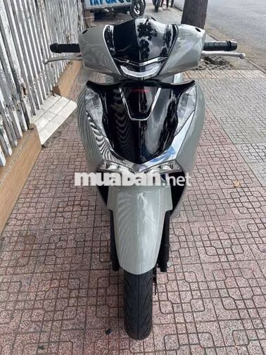 Honda SH160ABS 2022 xám xi măng 8.000km chính chủ