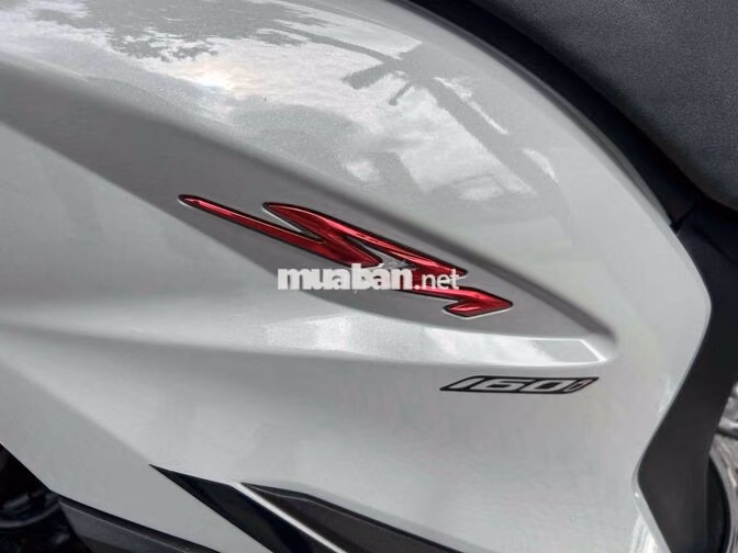 Honda SH160ABS 2022 xám xi măng 8.000km chính chủ