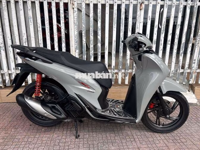 Honda SH160ABS 2022 xám xi măng 8.000km chính chủ