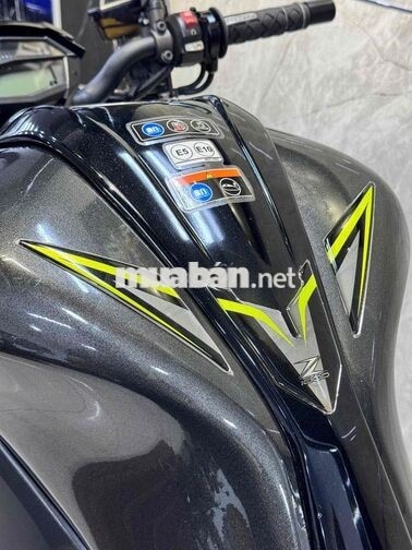 Kawasaki Z1000R 2018 Đen-Xanh Nhập khẩu