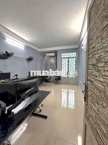CHO THUÊNHA2 1/LÊ VĂN QUỚI - 9TRIEU - 3PN - HẺM XE HƠI