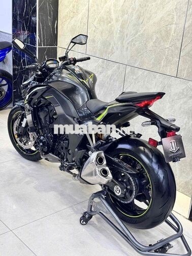 Kawasaki Z1000R 2018 Đen-Xanh Nhập khẩu
