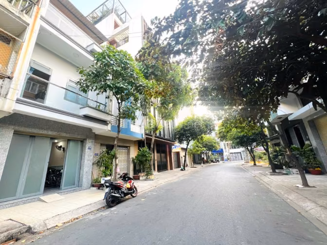 Nhà 4x20 mặt tiền Kinh Dương Vương, p12 quận 6