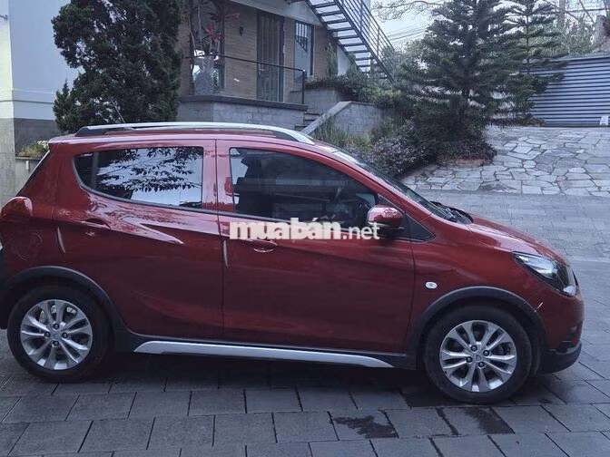 VinFast Fadil 2022 đỏ 21000 km
